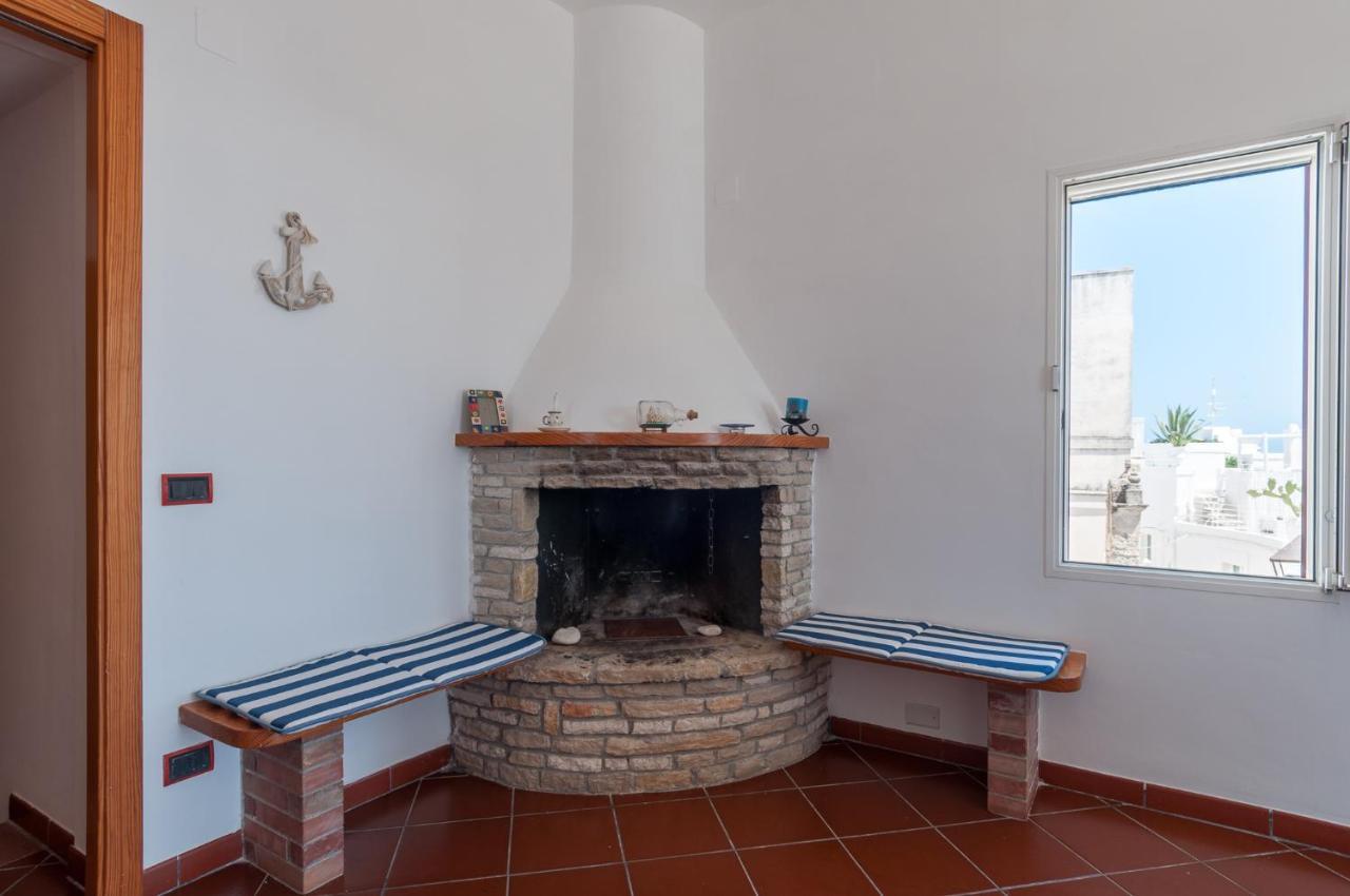 Helloapulia - Sea View Terrace Conchiglia Apartment Monopoli Exterior photo